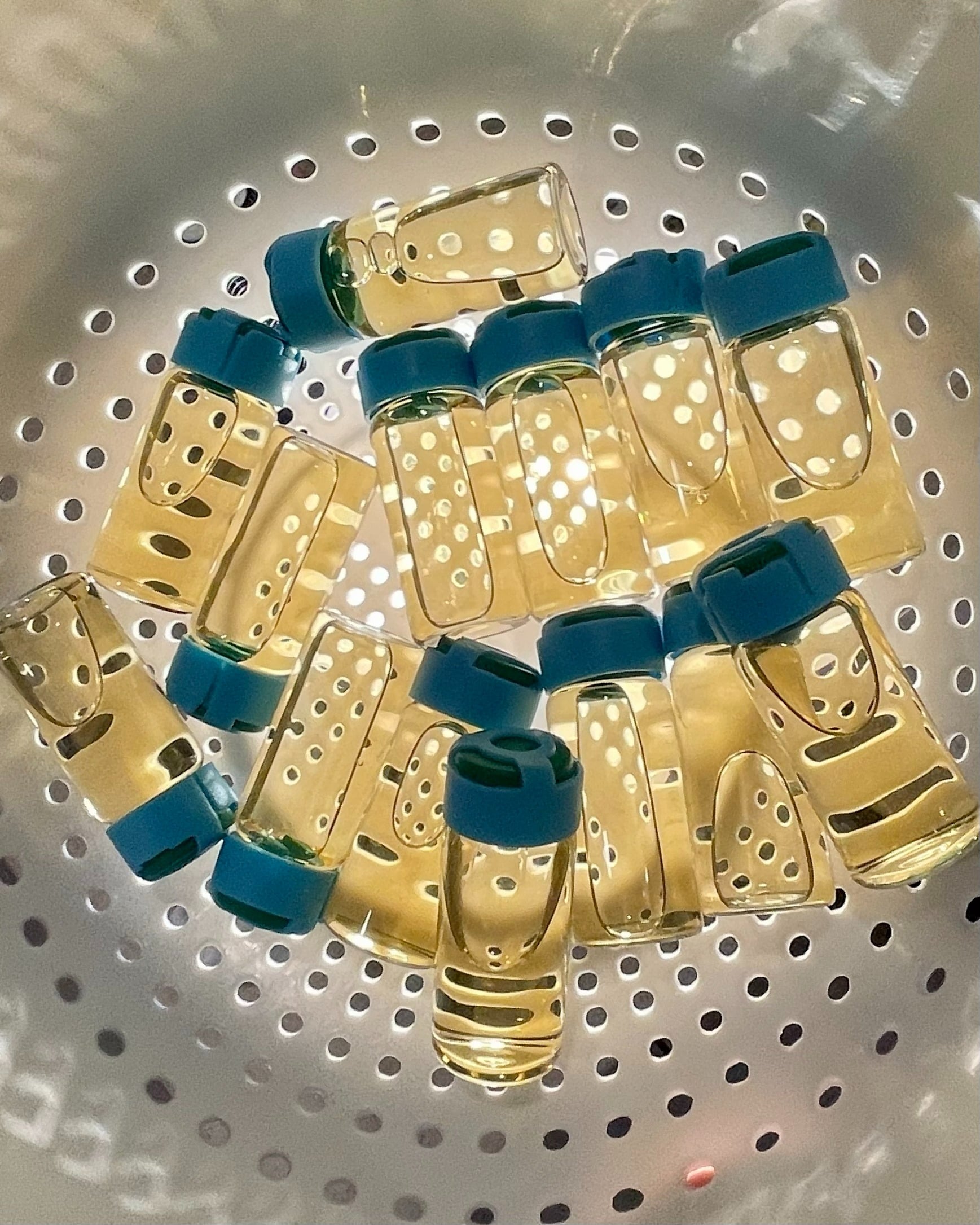 M80 Kratom Extract Shot – (80% MIT) - Image 2