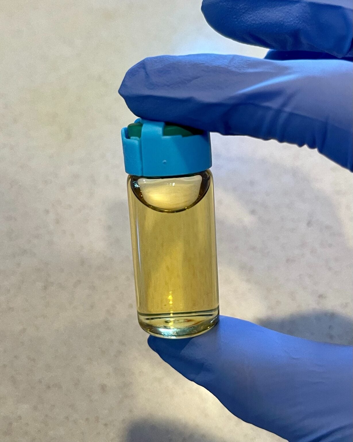 M80 Kratom Extract Shot – (80% MIT) - Image 3